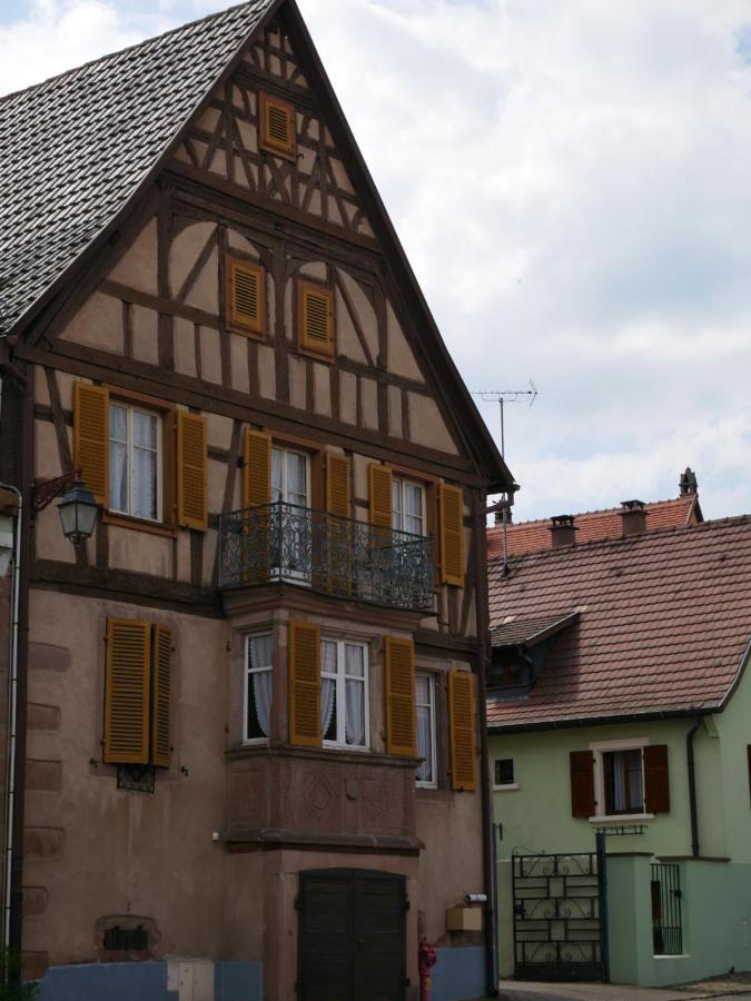 La Cour St-Fulrad - Appartements Saint-Hippolyte  Esterno foto